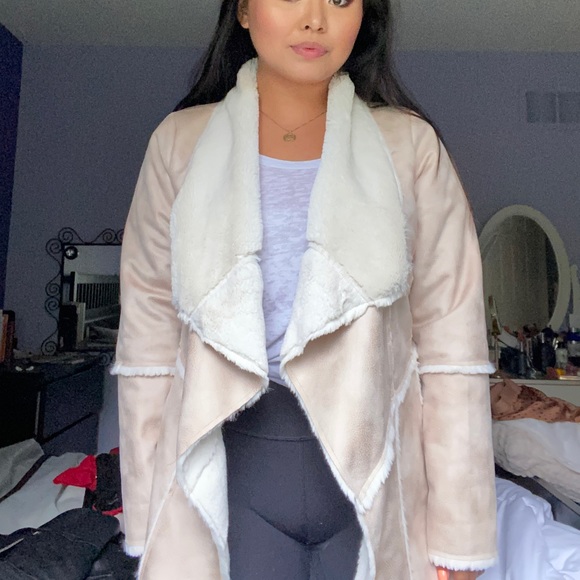 Forever 21 Jackets & Blazers - Sherpa Shearling F21 Jacket Size M Super Soft